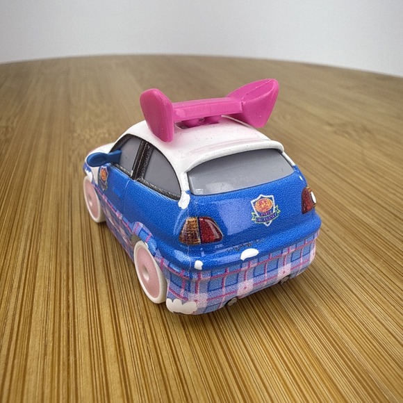 Pixar Cars Mini Racers Suki - Picture 5 of 9